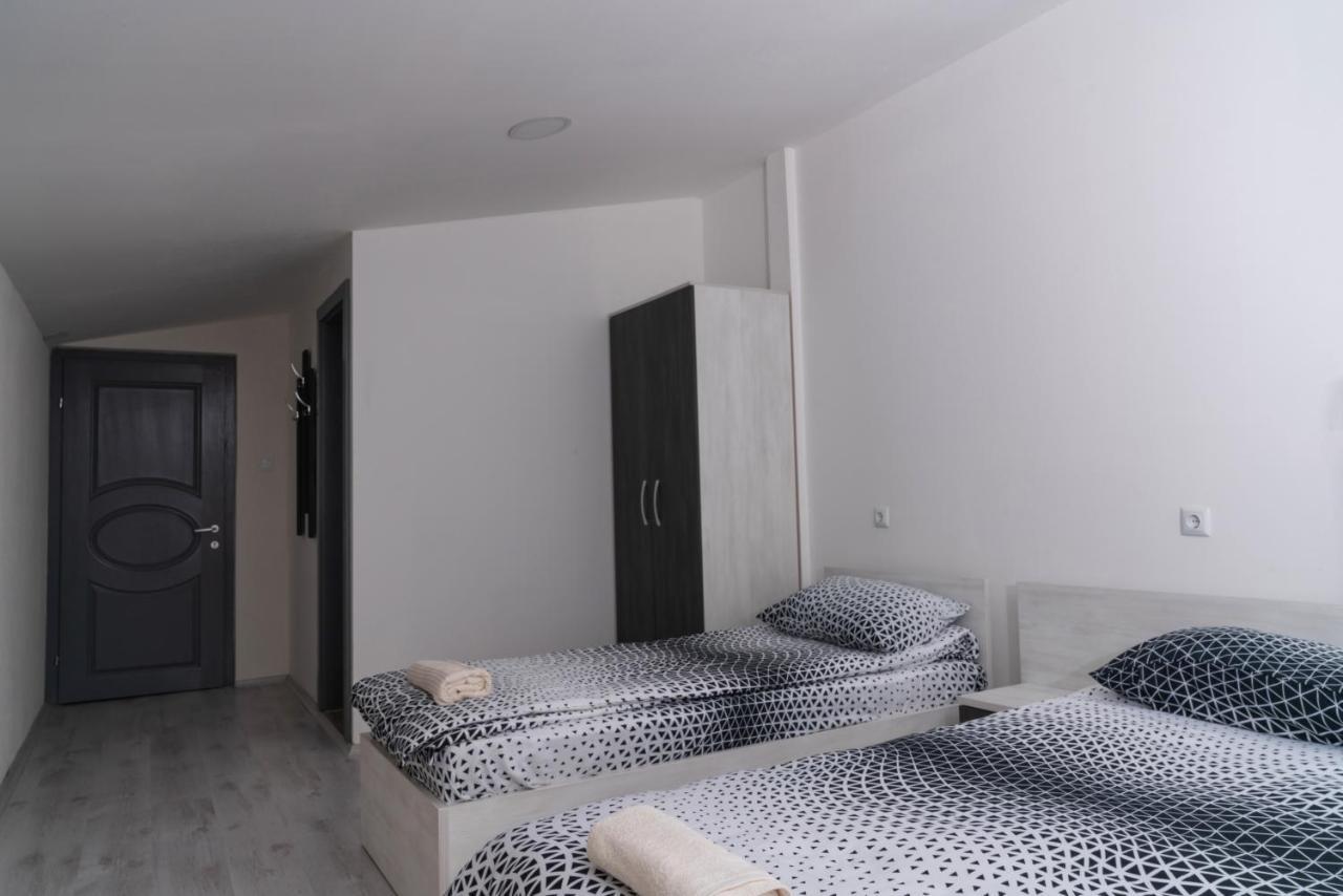 Komplex Prague Gorno Lakocerej 外观 照片