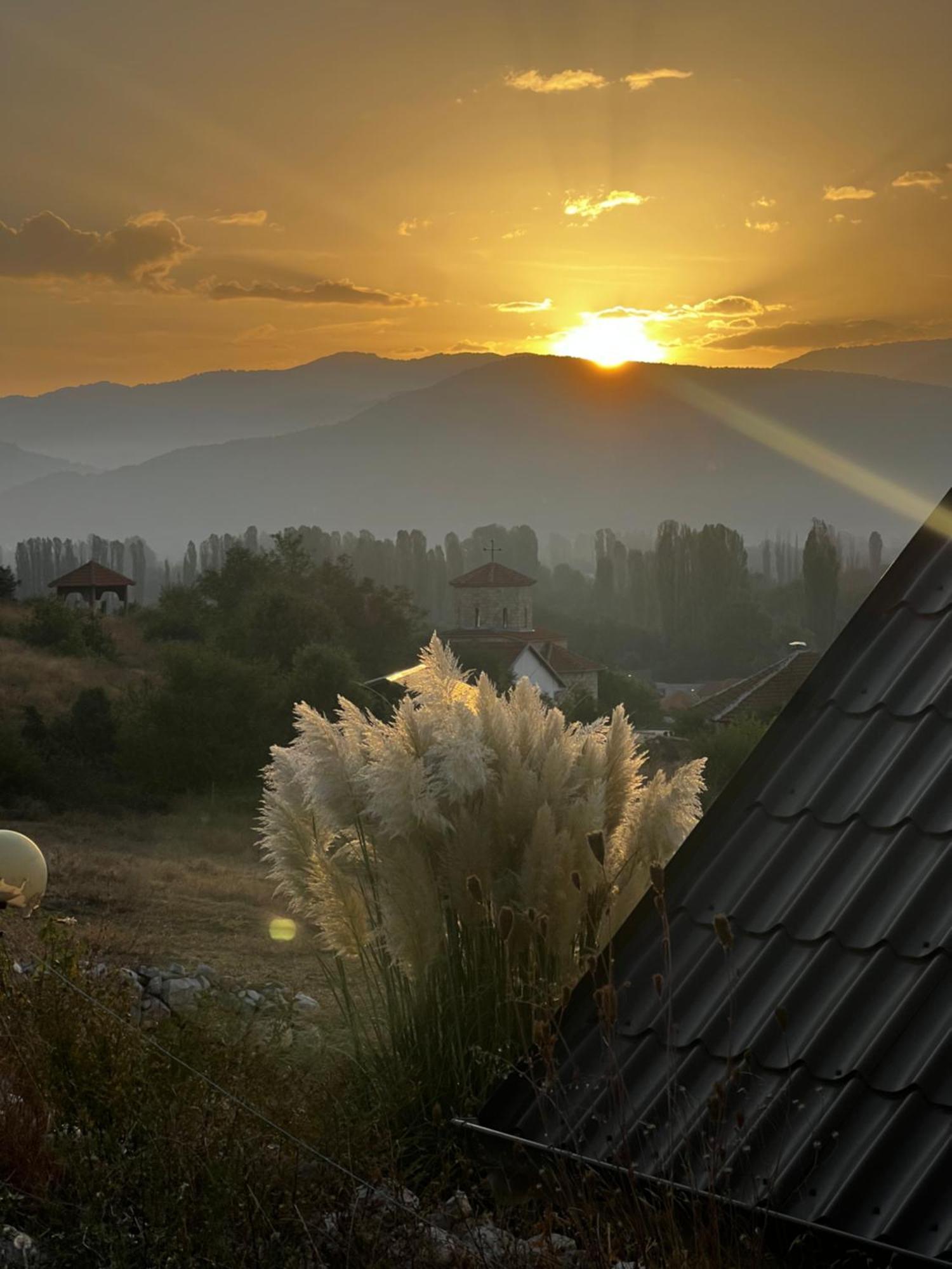 Komplex Prague Gorno Lakocerej 外观 照片